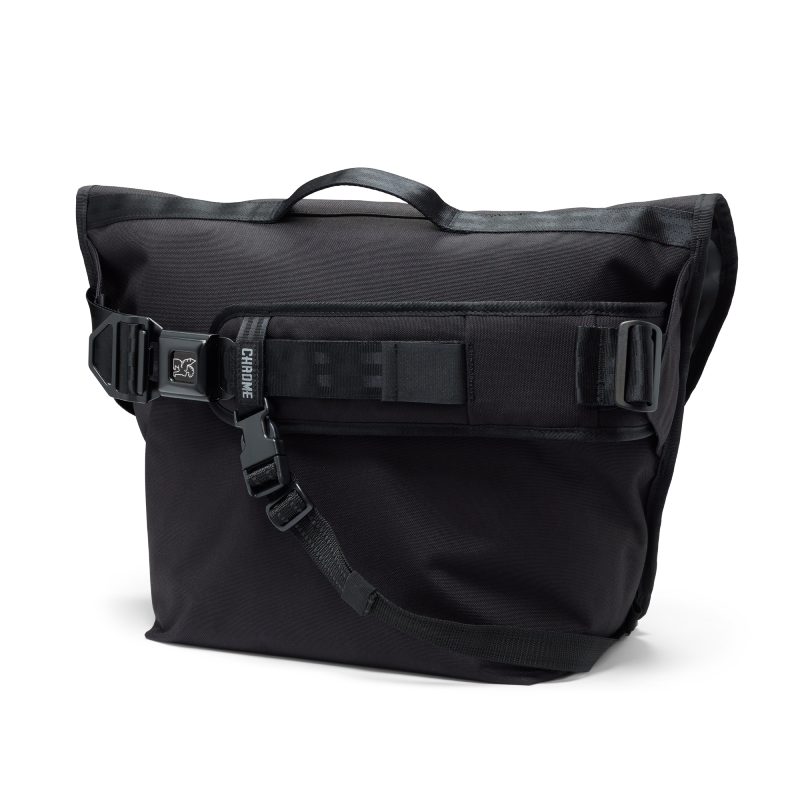 Chrome Citizen 15L messenger bag with laptop sleeve in Black